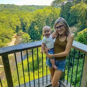 Meet your Posher, Adreanna